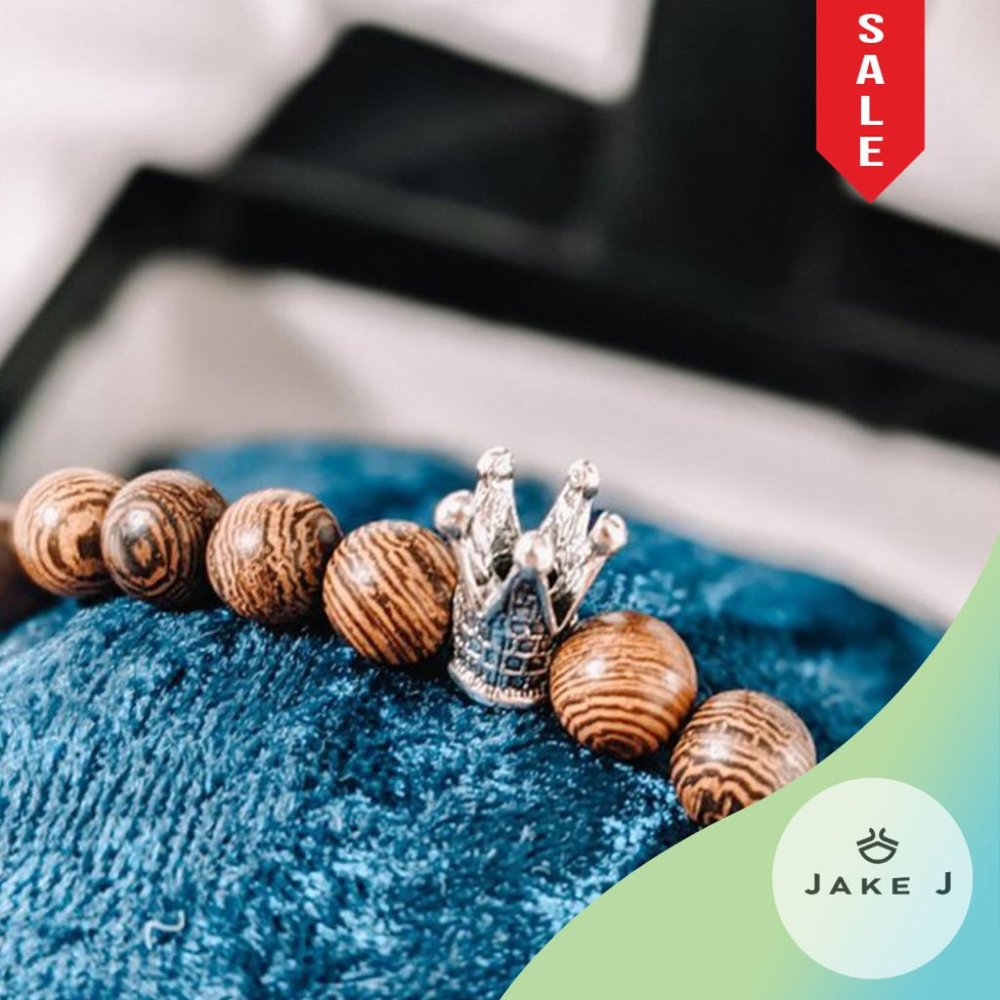 🍑Mens bracelet King's Crown Natural Wood Beads A-105